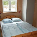 Thadesvej Iv *