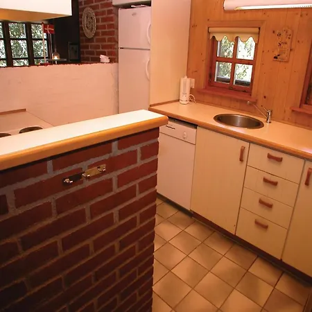 펜션 Cozy Home In Romo With Kitchen *